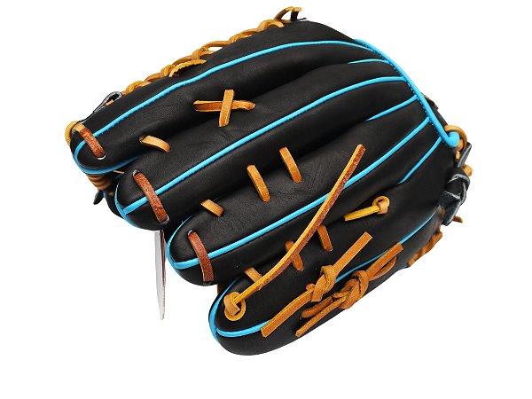 ZETT Pro Model Elite 12.75 inch Outfielder Glove - Black/Skyblue
